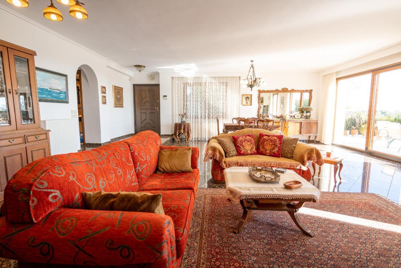 Villa Bougainvillea Епаноми Екстериор снимка