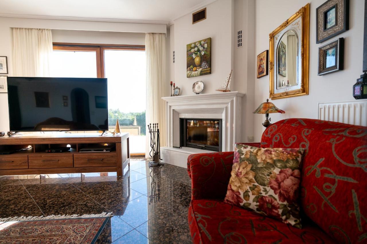 Villa Bougainvillea Епаноми Екстериор снимка