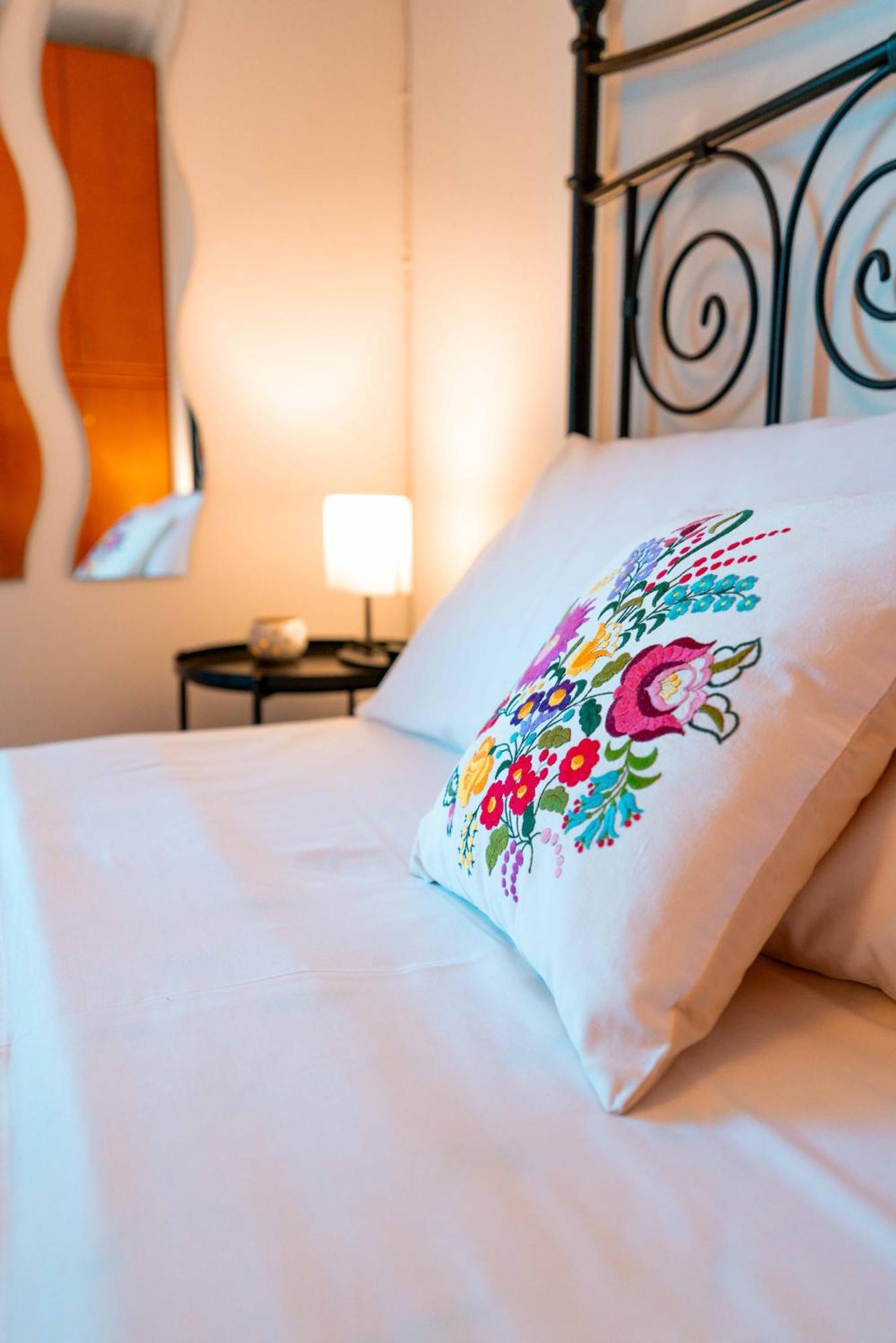 Villa Bougainvillea Епаноми Екстериор снимка