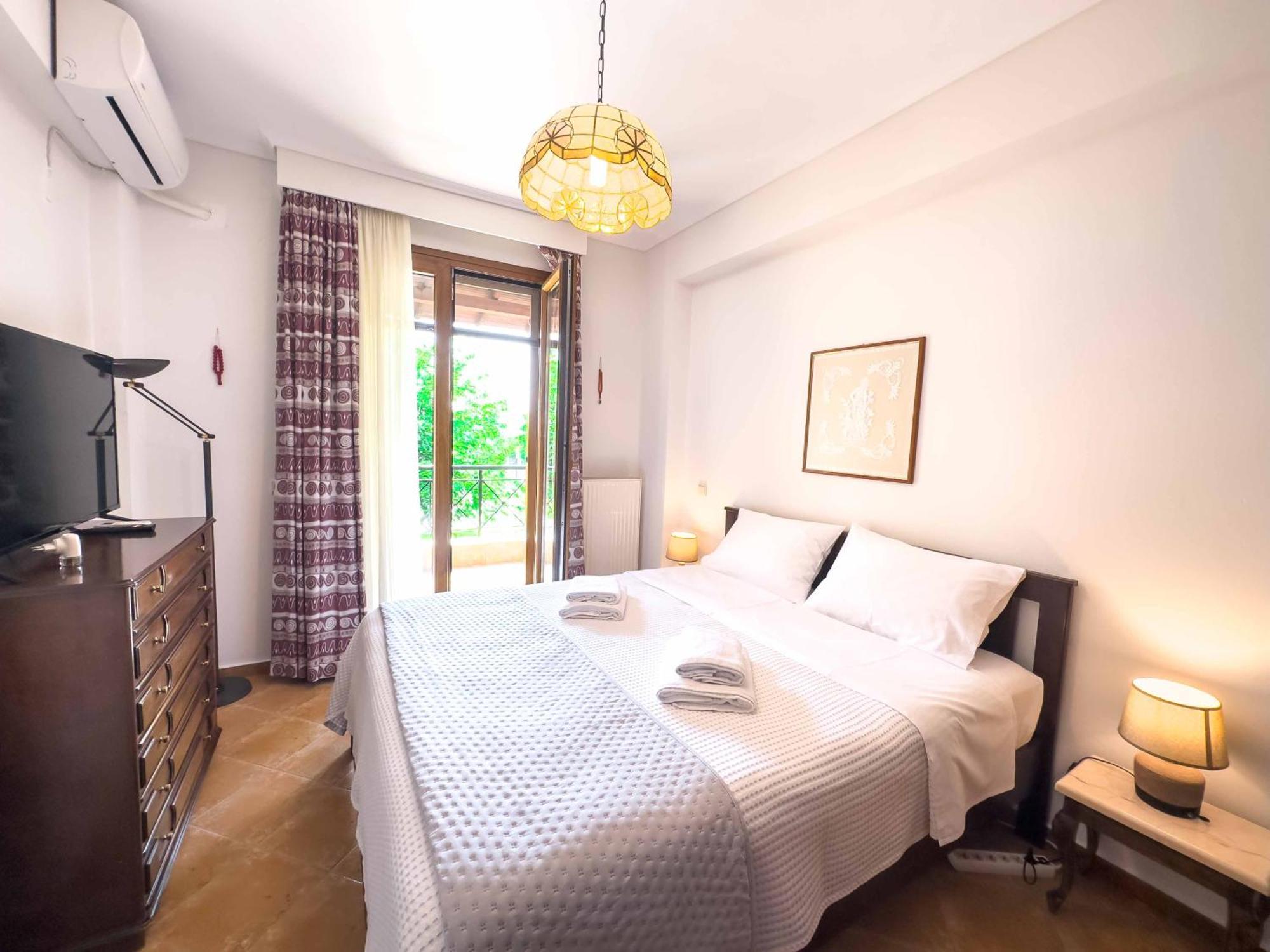Villa Bougainvillea Епаноми Екстериор снимка