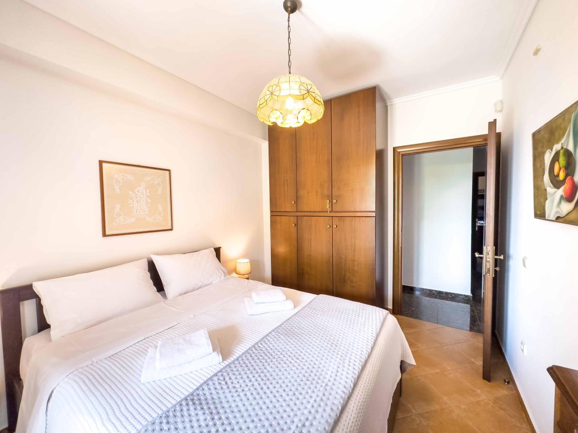 Villa Bougainvillea Епаноми Екстериор снимка